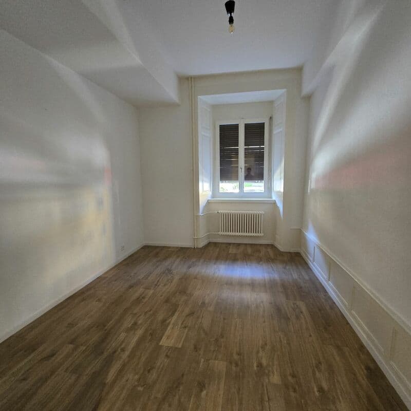 Appartement de 3,5 pièces à louer à La Chaux-de-Fonds (6)