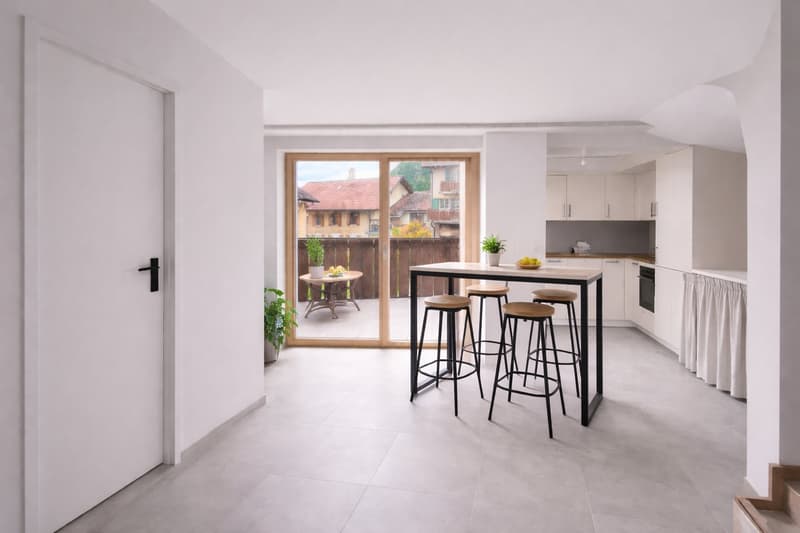 Magnifique duplex de 4.5 pièces entièrement rénové (2)