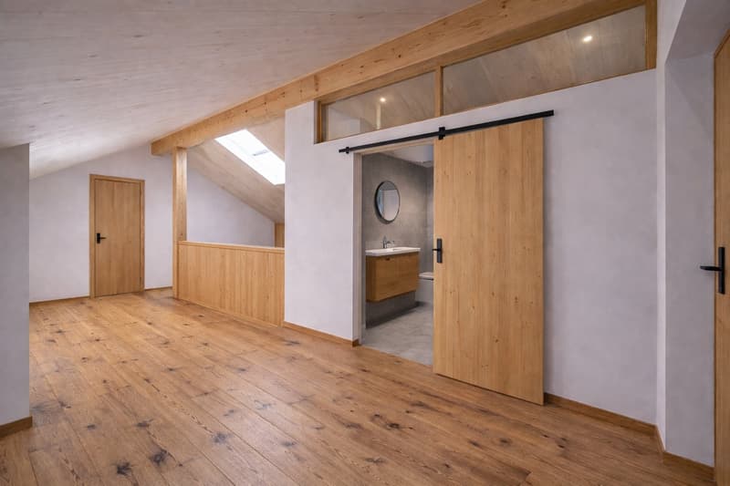 Superbe duplex de 4.5 pièces au dernier étage avec balcon (2)