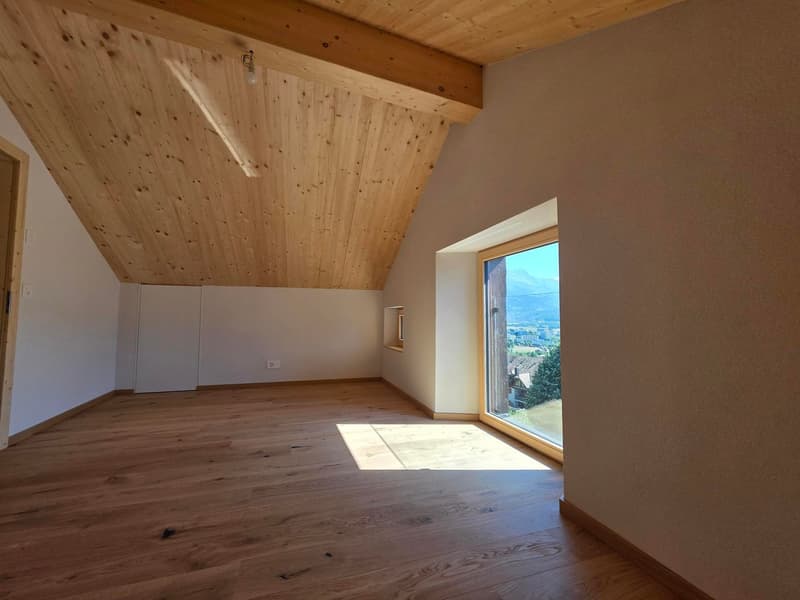 Superbe duplex de 4.5 pièces au dernier étage avec balcon (3)