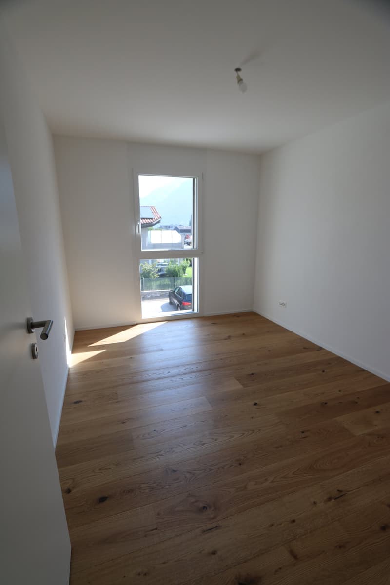Appartement neuf de 3.5 pièces avec balcon et vue sur les montagnes à Saxon (11)