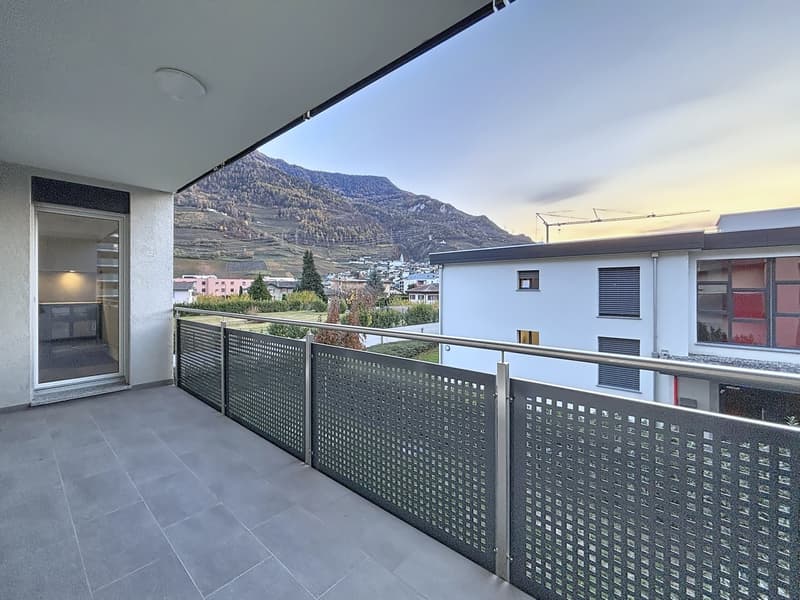 Appartement moderne de 3.5 pièces avec balcon à Saxon (9)