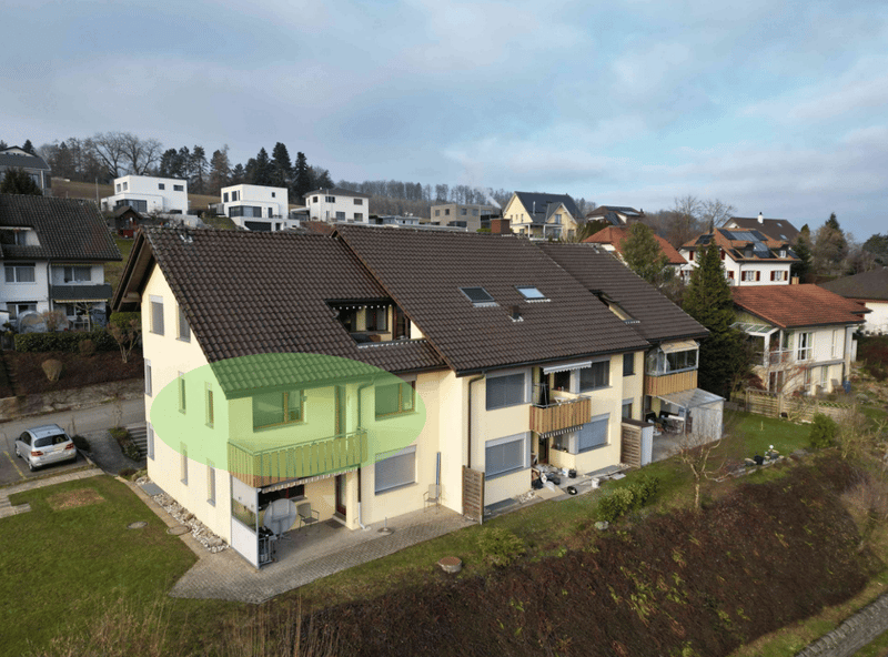 Schöne 4.5 Zimmer Wohnung mit Aussicht und Einzelgarage (3)