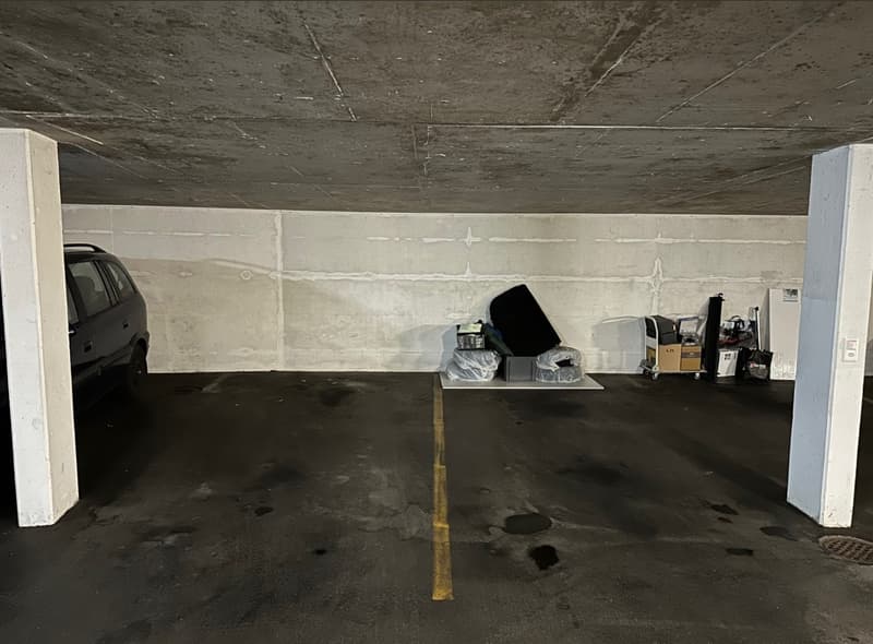 2 Tiefgaragenplätze zu vermieten (auch einzeln möglich) (2)