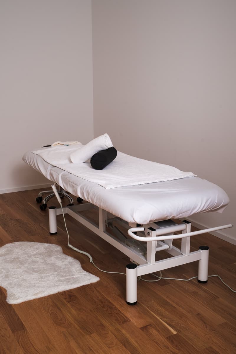 Büro und Gewerberäume, bisher als Massagepraxis genutzt (7)