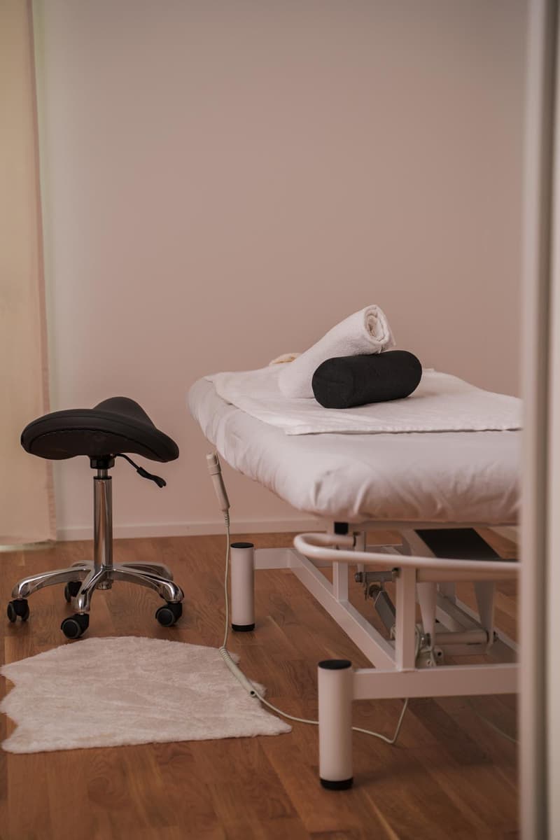 Büro und Gewerberäume, bisher als Massagepraxis genutzt (12)
