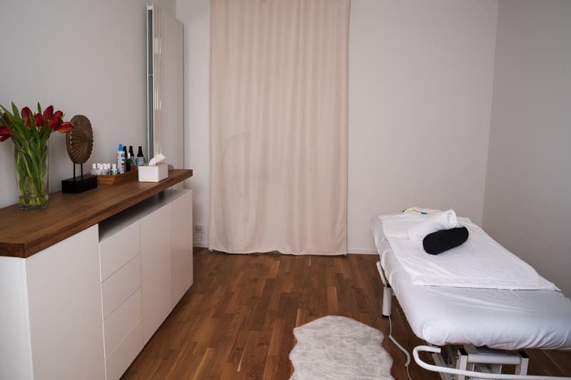 Büro und Gewerberäume, bisher als Massagepraxis genutzt (6)