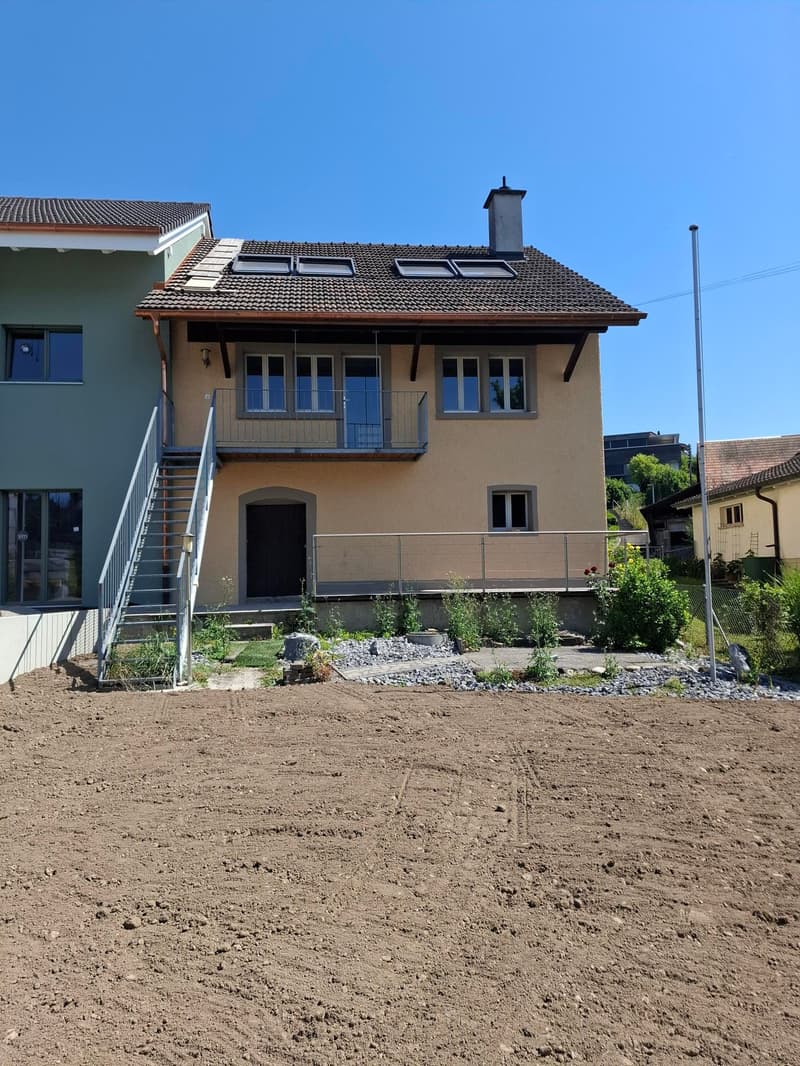 Charmantes Reiheneinfamilienhaus in Küttigen – Historischer Charme trifft moderne Renovation (17)