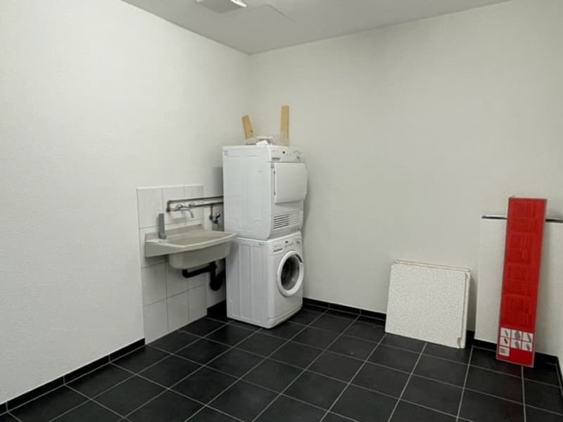 Moderne, helle und kosteneffiziente Bürofläche an zentraler Lage (7)