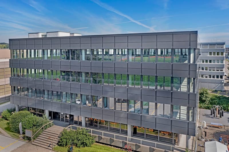 Flexible Lagerflächen - zwischen 55 m² bis 650 m ² im P201 in Aesch (2)