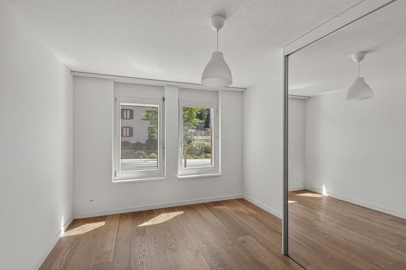 Helle 4-Zimmer-Wohnung mit Balkon und Garage in Hünenberg (6)