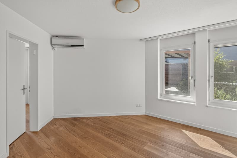 Helle 4-Zimmer-Wohnung mit Balkon und Garage in Hünenberg (7)