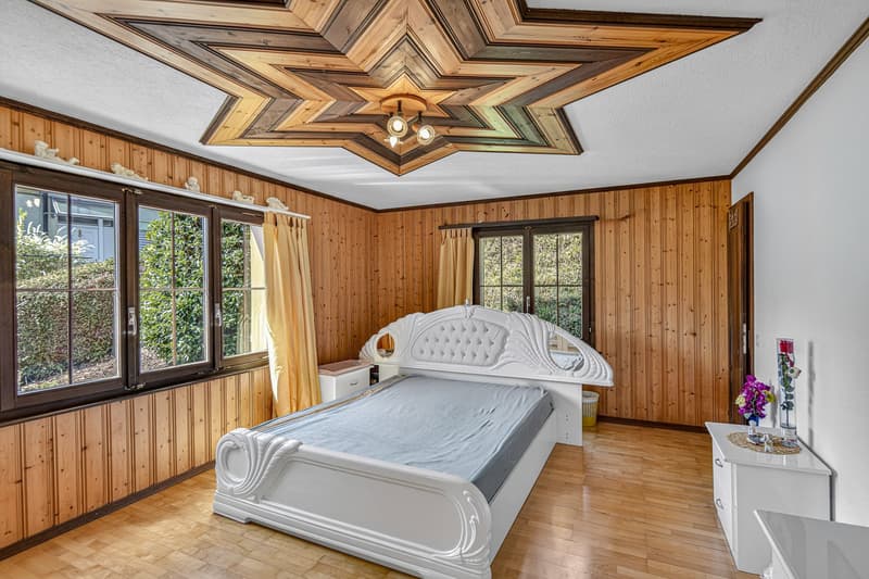 Stilvoll wohnen im Chalet-Ambiente (4)