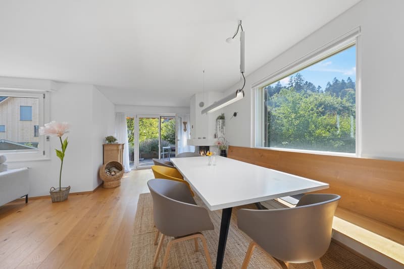 Freistehendes 5.5-Zimmer-Haus mit grosszügigem Garten in Wittenbach (4)