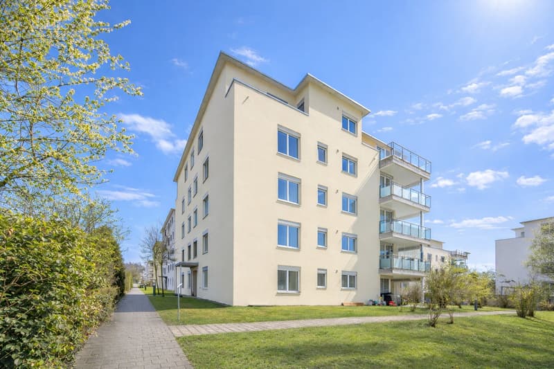 4.5-Zimmer-Gartenwohnung in Bülach (9)