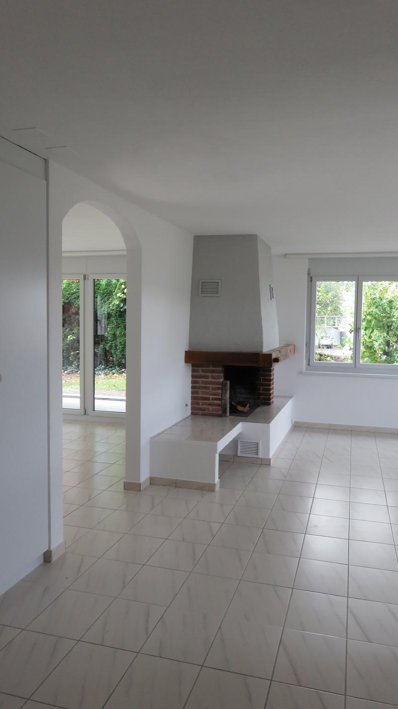 Moderne, lichtdurchflutete Wohlfühloase mit Garten & Cheminée an begehrter Lage in Winterthur (19)