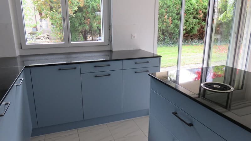 Moderne, lichtdurchflutete Wohlfühloase mit Garten & Cheminée an begehrter Lage in Winterthur (32)