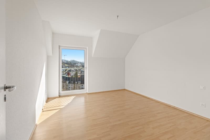 Doppelhaushälfte mit viel Platz, Weitsicht und hervorragender Anbindung (9)