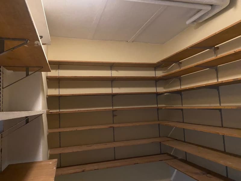 Werkstatt/ Hobbyraum/ Lager mitten in der Stadt zu vermieten (10)