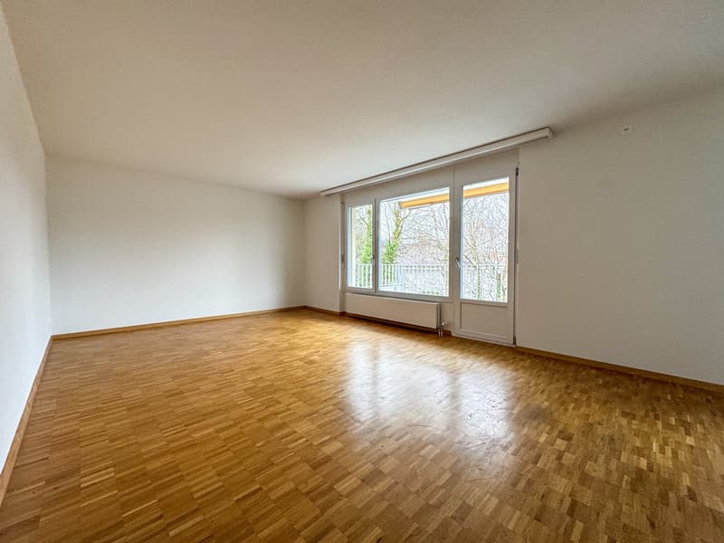 4.5-Zimmer-Parterrewohnung mit Balkon in Bern-Bümpliz (4)