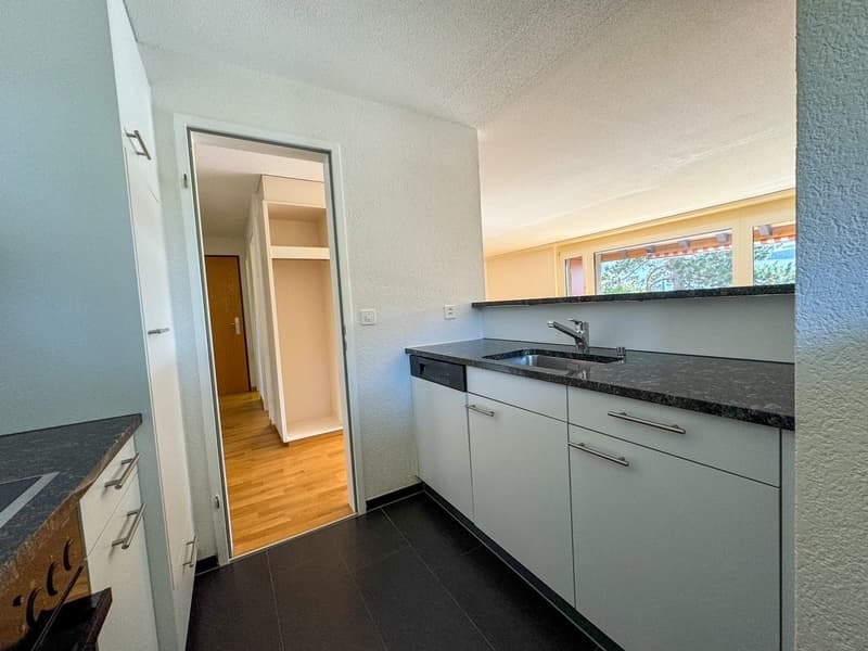2.5-Zimmer-Wohnung im Zentrum von Schönbühl (3)