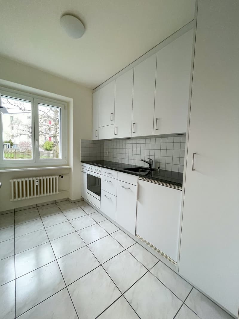 Charmante 2.5-Zimmerwohnung mit Balkon zentral in Zollikofen (8)
