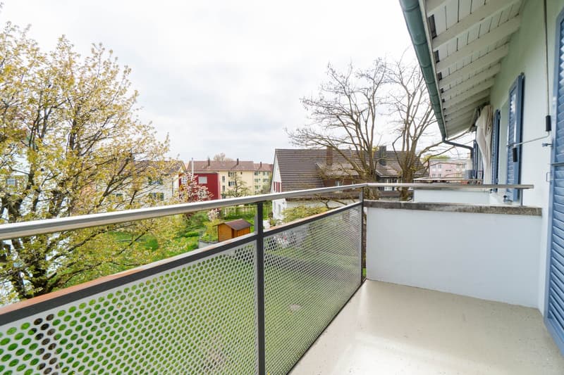 Charmante 2.5-Zimmerwohnung mit Balkon zentral in Zollikofen (6)