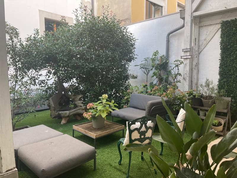 Unique - bel et grand appartement 5.5 pièces avec terrasses aux Pâquis (9)