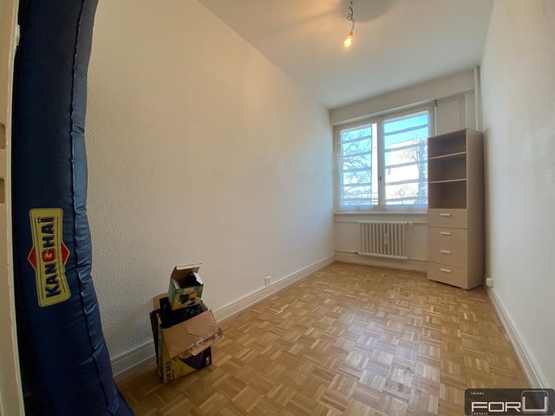 Appartement rénové de 3.5 pièces avec balcon au parc de Vermont (4)