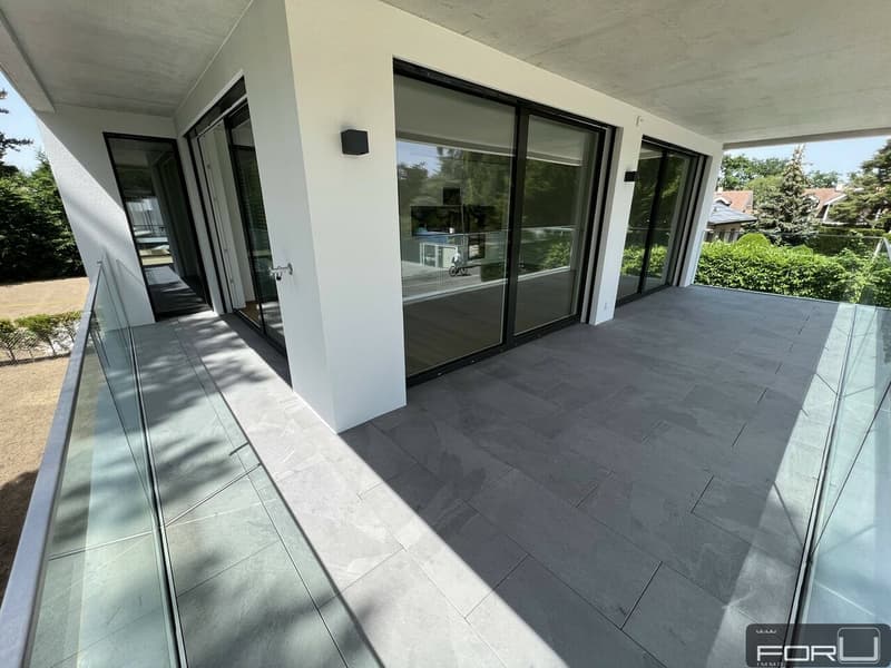 Très beau 4 pièces moderne avec terrasse à Cologny (11)