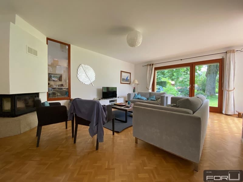 Belle villa individuelle au calme avec grand jardin à Carouge (5)