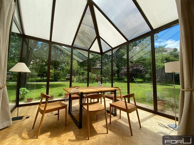 Belle villa individuelle au calme avec grand jardin à Carouge (4)