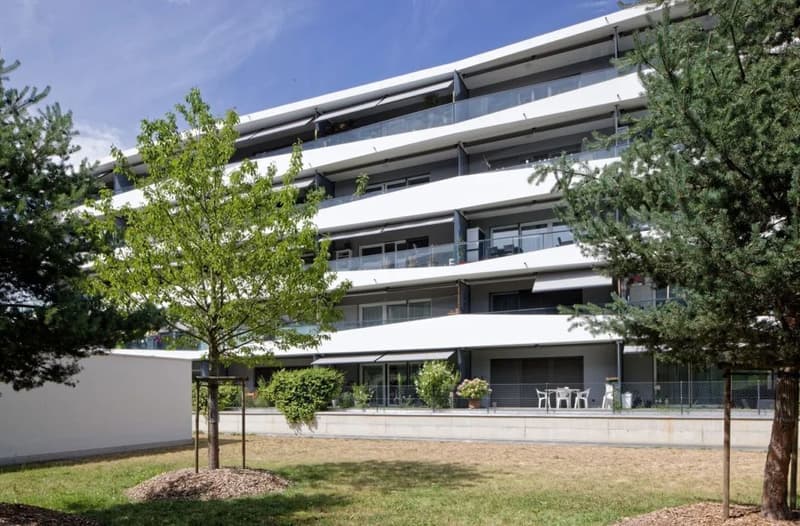 Très beau 4 pièces dans immeuble récent à Lancy (/!\ conditions HM) (4)