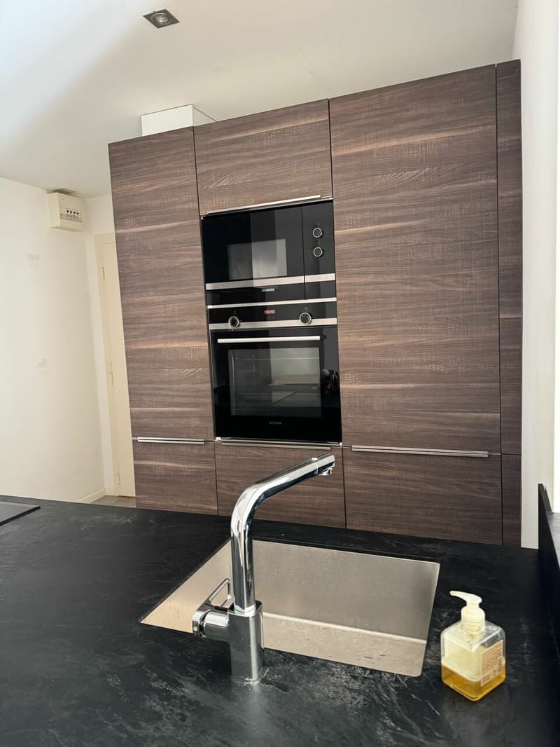 Très bel appartement rénové de 3 pièces à Champel (5)