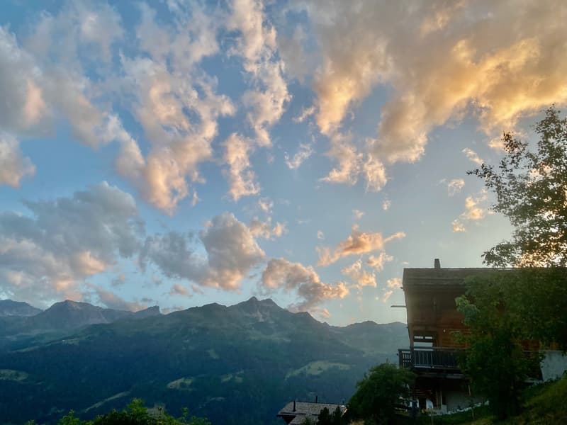 Chalet Le Nid à St-Luc – appartement duplex 3 chambres 135m2 à 200m des pistes (11)