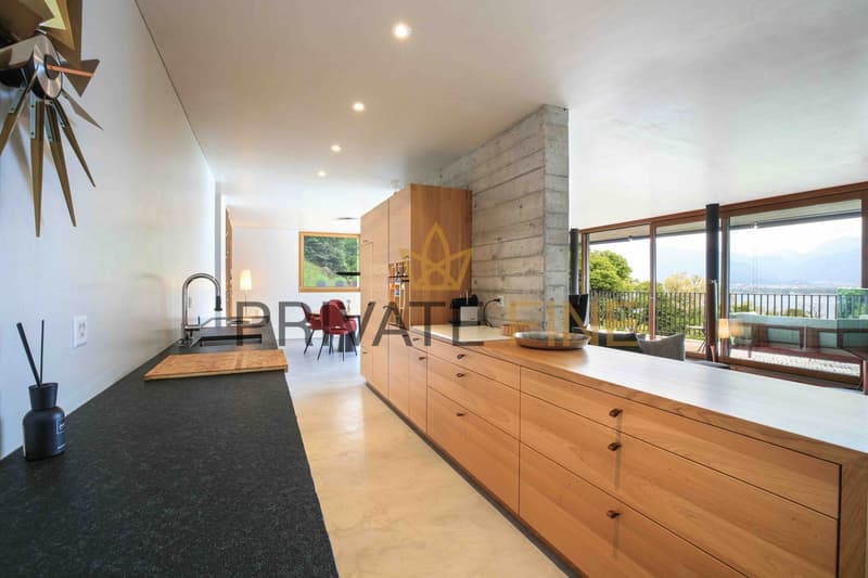 6.5 Zi.-Designer Villa mit Pool und uneingeschränkter Seesicht (30) (4)