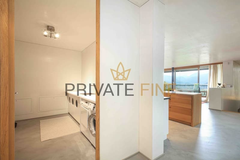 6.5 Zi.-Designer Villa mit Pool und uneingeschränkter Seesicht (30) (5)