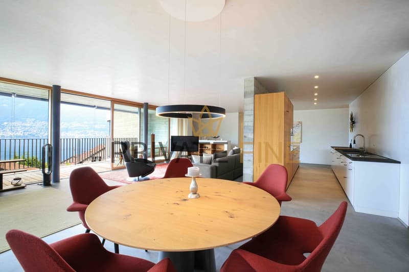 6.5 Zi.-Designer Villa mit Pool und uneingeschränkter Seesicht (30) (3)