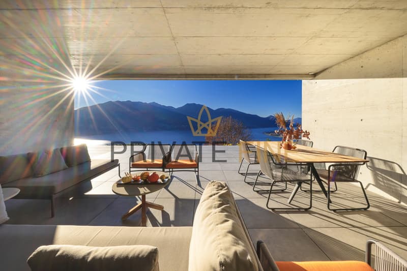 Prestige Appartment mit grosser Terrasse über dem Lago Maggiore (16) (6)
