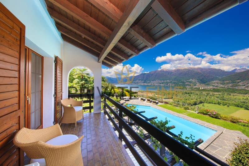 Ferienvilla - Hideaway mit grossem Pool und traumhafter Seesicht (49) (3)