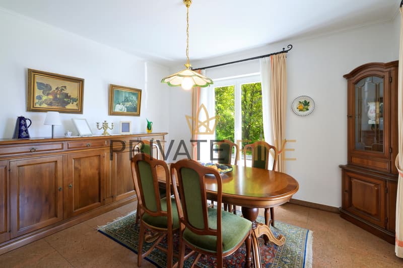 Elegante Villa mit Panoramasicht, Garten und Pool (26) (3)