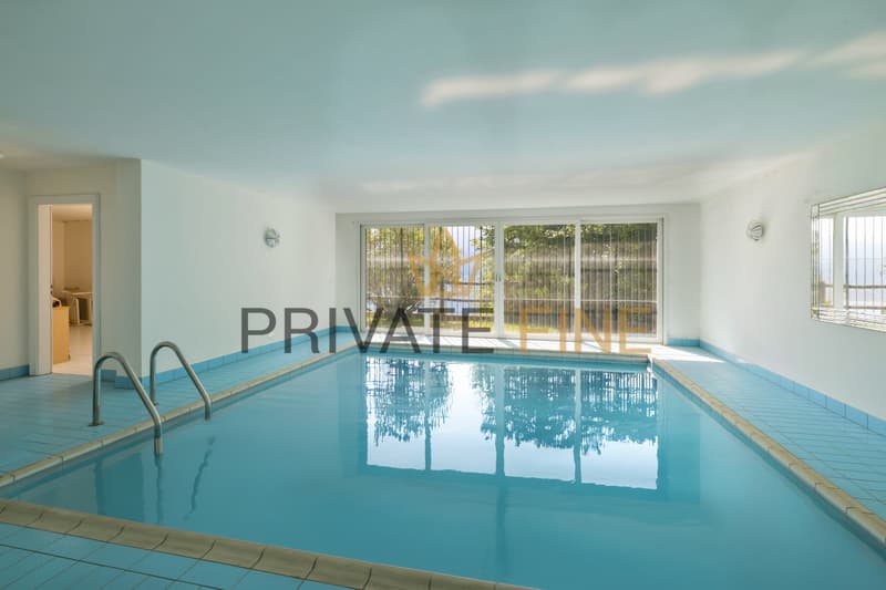 Elegante Villa mit Panoramasicht, Garten und Pool (26) (10)