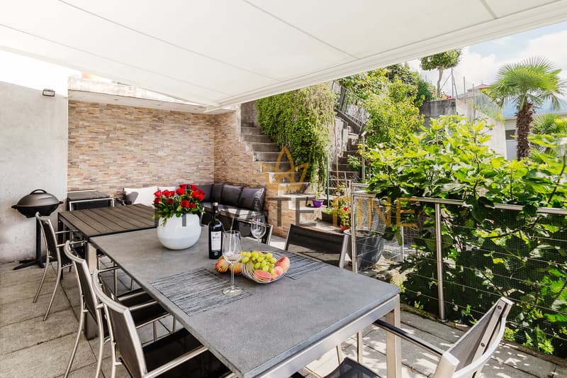 Schöne und moderne Villa mit fantastischer Seesicht (68) (2)