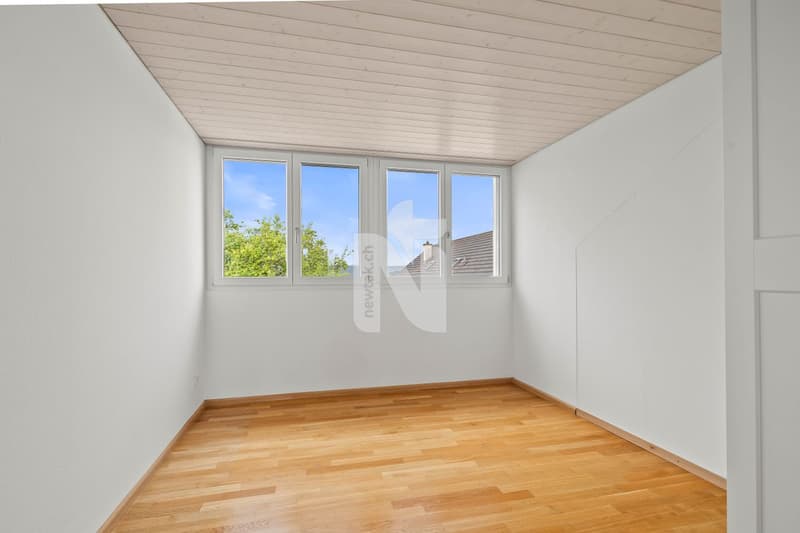 Familienfreundliche Maisonettewohnung mit grossem Balkon und wunderschöner Weitsicht (11)