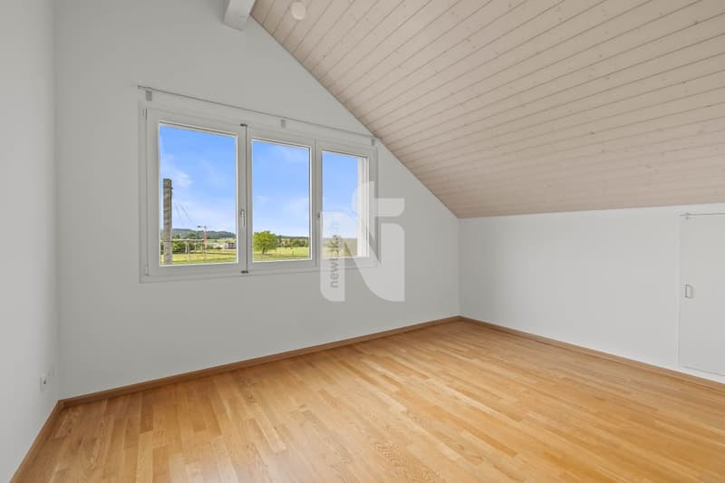 Familienfreundliche Maisonettewohnung mit grossem Balkon und wunderschöner Weitsicht (10)