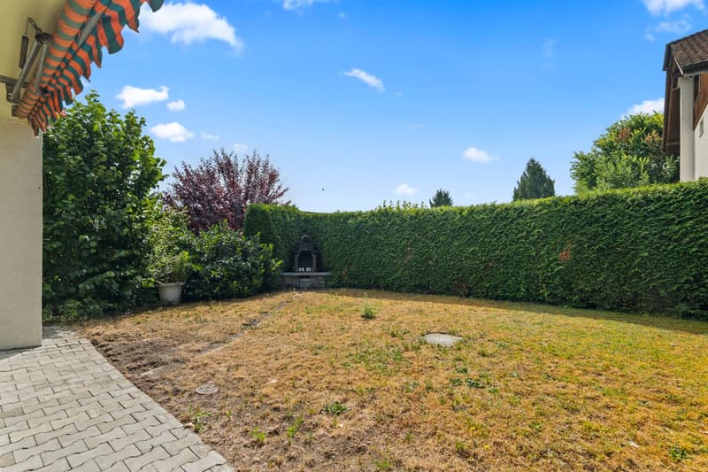 Familienfreundliches Reiheneckhaus mit zwei Gartenbereichen und schöner Weitsicht (7)