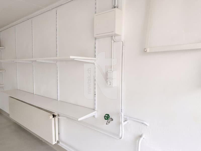 Vielseitige Werkstatt-/Gewerbefläche oder Atelier mit direkter Zufahrt (5)