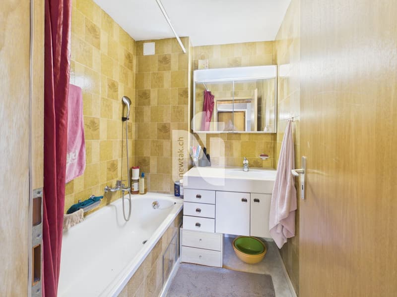Dorf Idylle, Zentral, viel Potenzial und mit 2.5 Zimmer Einliegerwohnung (Generationenhaus) (6)