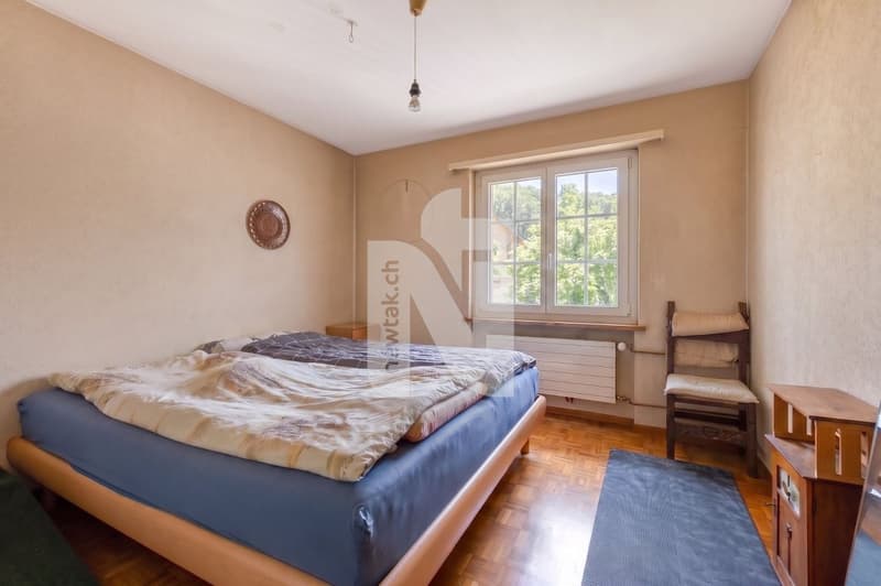Freistehendes, familienfreundliches Einfamilienhaus mit grossem Garten und Blick ins Grüne (7)