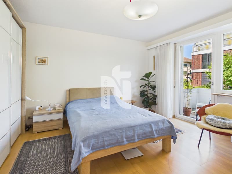 Familienfreundlich, sonnig und gepflegt mit zwei Balkonen, Gartensitzplatz und Garage (5)
